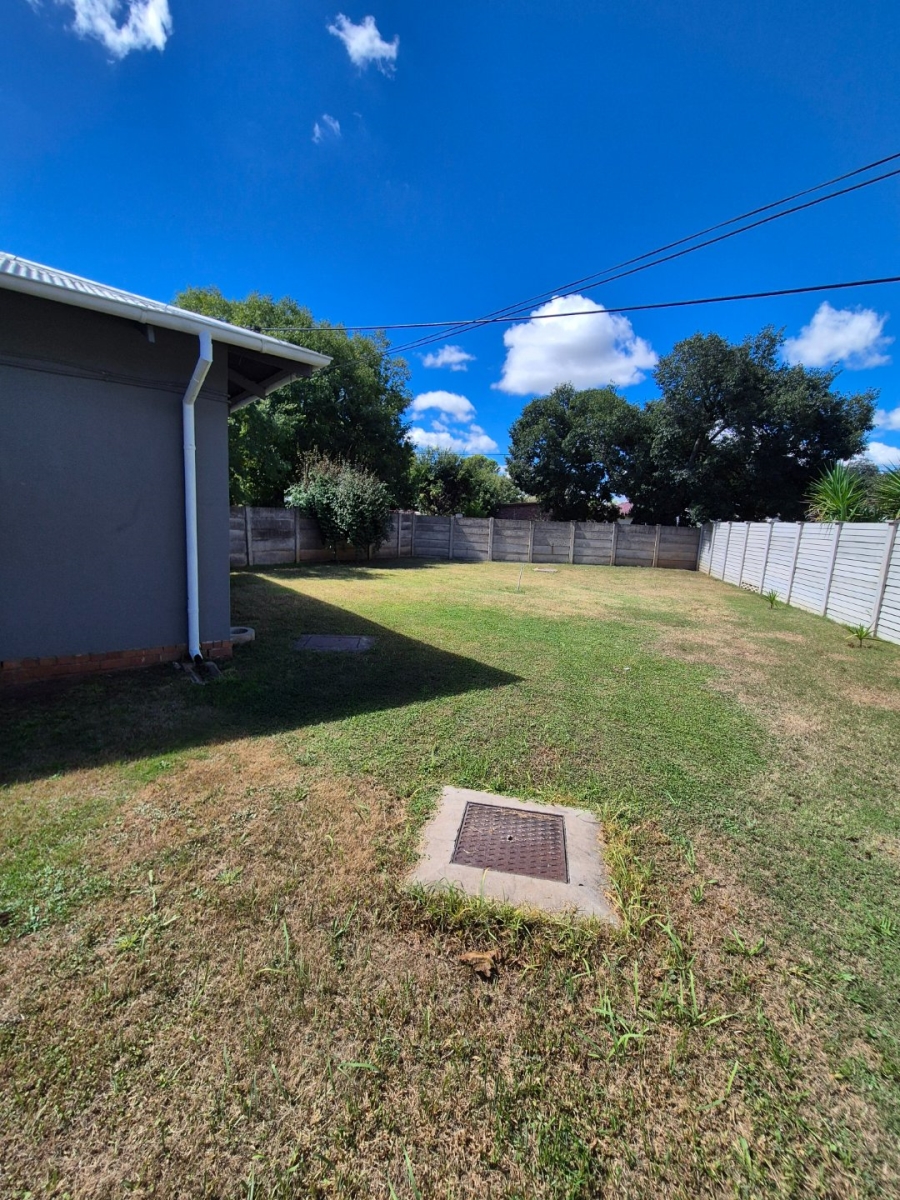 To Let 3 Bedroom Property for Rent in Noordhoek Free State